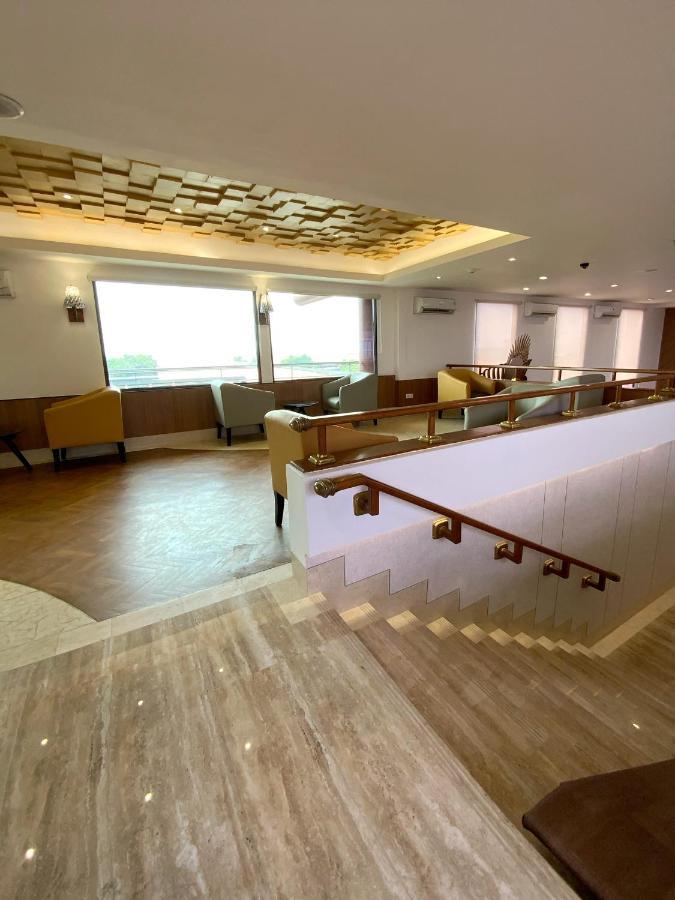 Jakarta Airport 4*